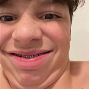 Meet your Posher, Makayla